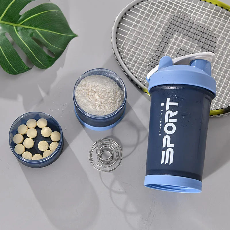 Gourde de sport 500 ml à 3 compartiments — Shaker à protéines, bouteille portable pour extérieur et voyage, anti-fuite, plastique sans BPA
🚚 Livraison rapide en 8 à 12 jours ouvrés depuis la France FelizShop