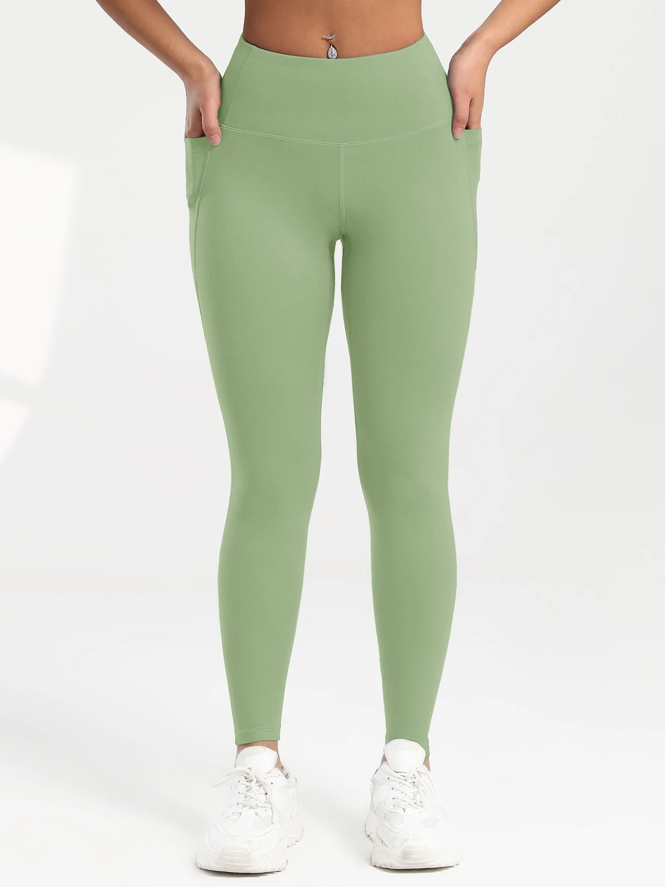 Leggings Femme Camouflage – Taille Haute avec Poche | Squat-Proof & Résistant
Tailles : S à XL
Matière : tissu stretch, résistant et opaque (squat-proof)
Coupe : taille haute, ajustée
Utilisation : running, fitness, yo FelizShop