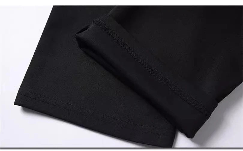 Pantalon Homme Stretch Noir – Style Smart Casual | Bureau & Quotidien
Tailles : 30 à 38 (EU)
Matière : tissu stretch confortable, séchage rapide
Coupe : droite, ajustée sans être trop serrée
Saison : printemps et aut FelizShop