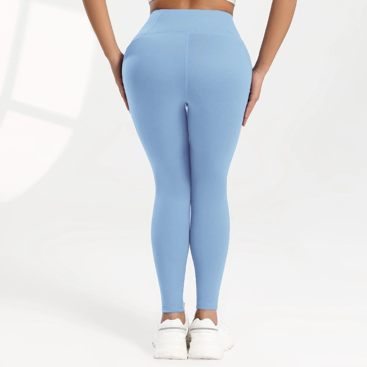 Leggings Femme Camouflage – Taille Haute avec Poche | Squat-Proof & Résistant
Tailles : S à XL
Matière : tissu stretch, résistant et opaque (squat-proof)
Coupe : taille haute, ajustée
Utilisation : running, fitness, yo FelizShop