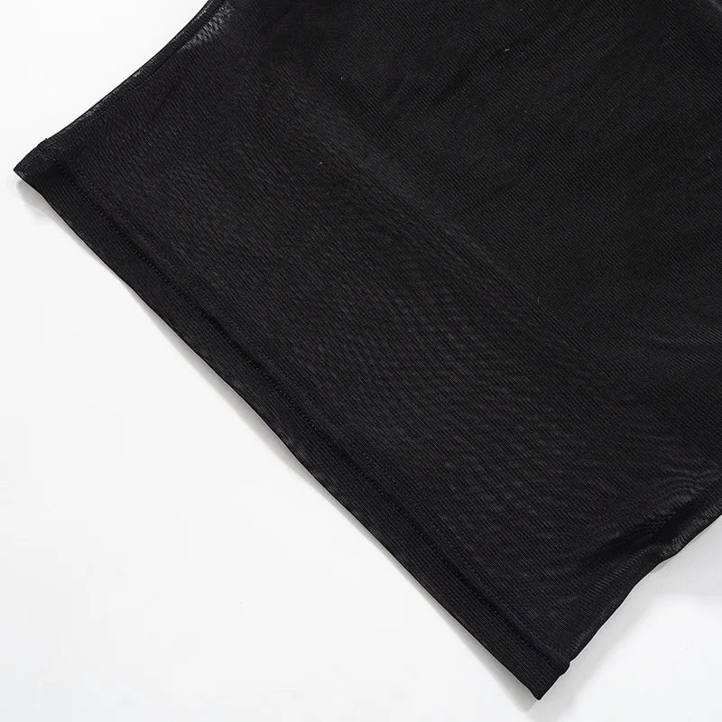 Crop Top Corset Mesh Noir Femme – Patchwork & Tube Top Sexy
Tailles : S à L
Matière : mesh léger, patchwork de tissus
Style : bustier tube, sans manches, épaules dénudées, coupe slim
Saison : été, streetwear
🚚 Li FelizShop