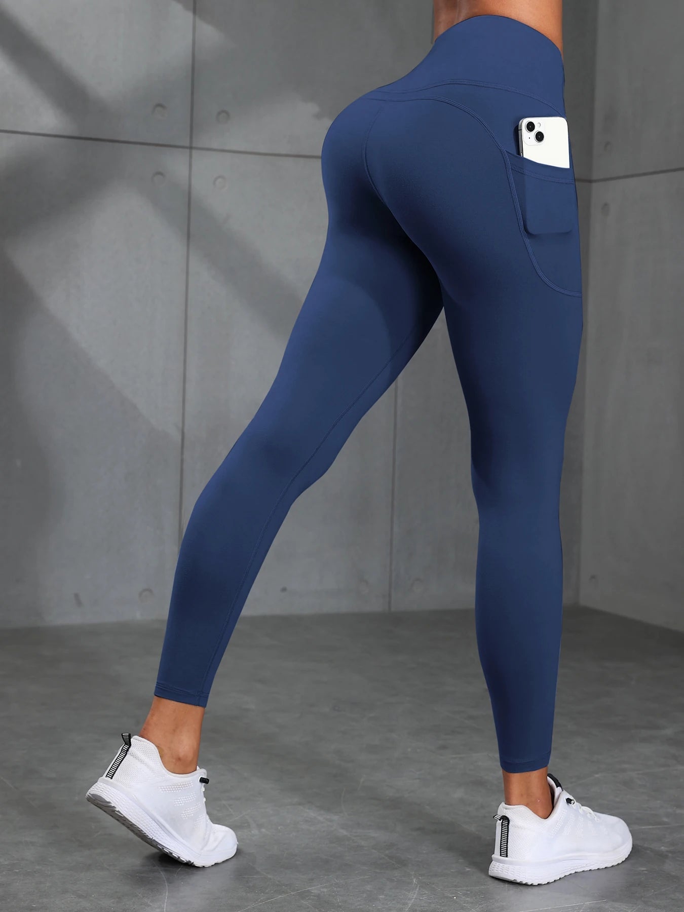 Leggings Femme Camouflage – Taille Haute avec Poche | Squat-Proof & Résistant
Tailles : S à XL
Matière : tissu stretch, résistant et opaque (squat-proof)
Coupe : taille haute, ajustée
Utilisation : running, fitness, yo FelizShop