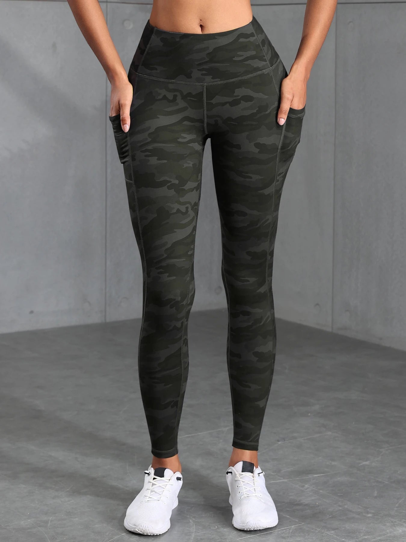 Leggings Femme Camouflage – Taille Haute avec Poche | Squat-Proof & Résistant
Tailles : S à XL
Matière : tissu stretch, résistant et opaque (squat-proof)
Coupe : taille haute, ajustée
Utilisation : running, fitness, yo FelizShop