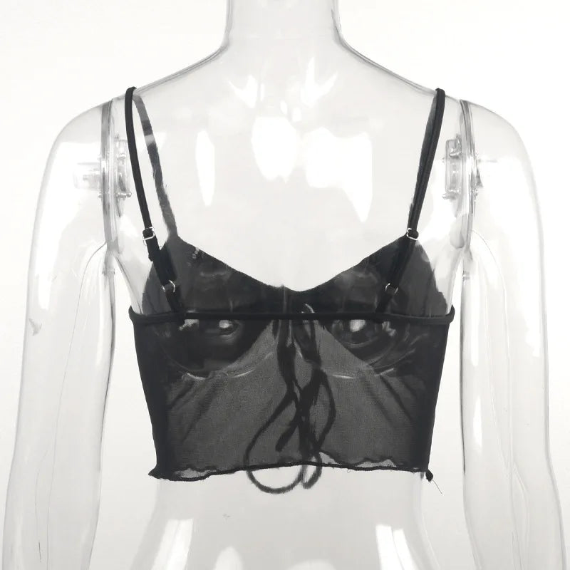 Crop Top Corset Noir Femme – Sans Manches, Dos Nu & Lacets
Tailles : S à L
Matière : tissu mesh léger, détails à lacets
Style : sexy et streetwear, dos transparent, coupe courte (cropped)
Saison : été 🚚 Livraison FelizShop