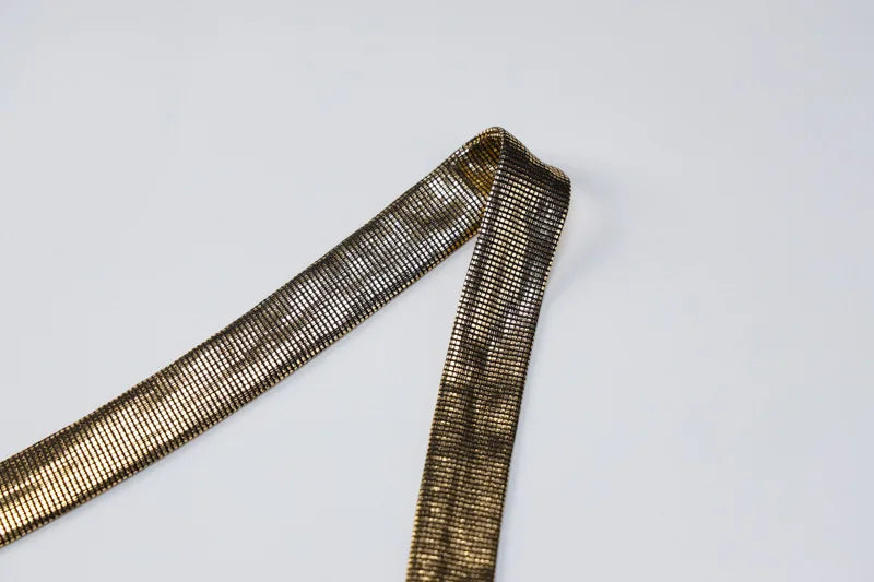 Robe courte élégante et sexy pour femme — Col noué, dos nu, décolleté orné de sequins — Robe de soirée, fête, danse
🚚 Livraison rapide en 8 à 12 jours ouvrés depuis la France FelizShop