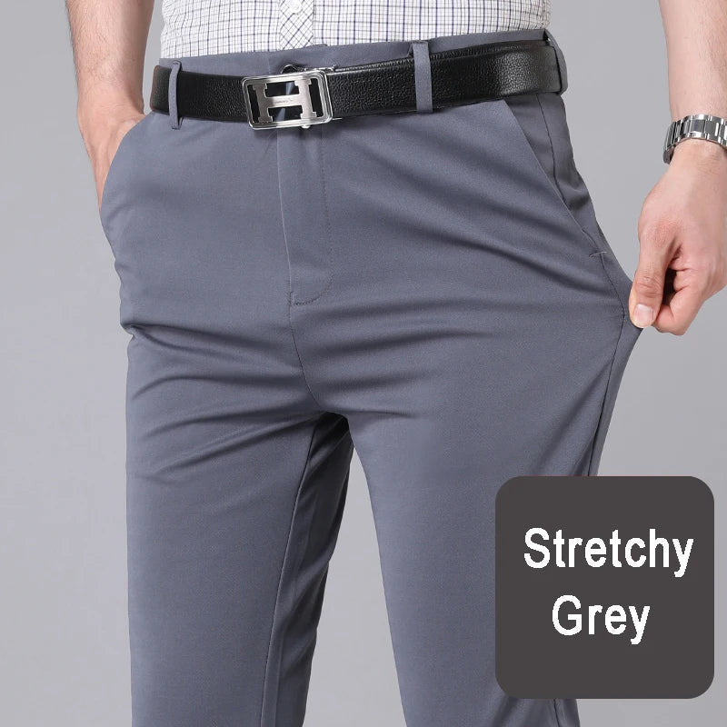 Pantalon Homme Stretch Noir – Style Smart Casual | Bureau & Quotidien
Tailles : 30 à 38 (EU)
Matière : tissu stretch confortable, séchage rapide
Coupe : droite, ajustée sans être trop serrée
Saison : printemps et aut FelizShop