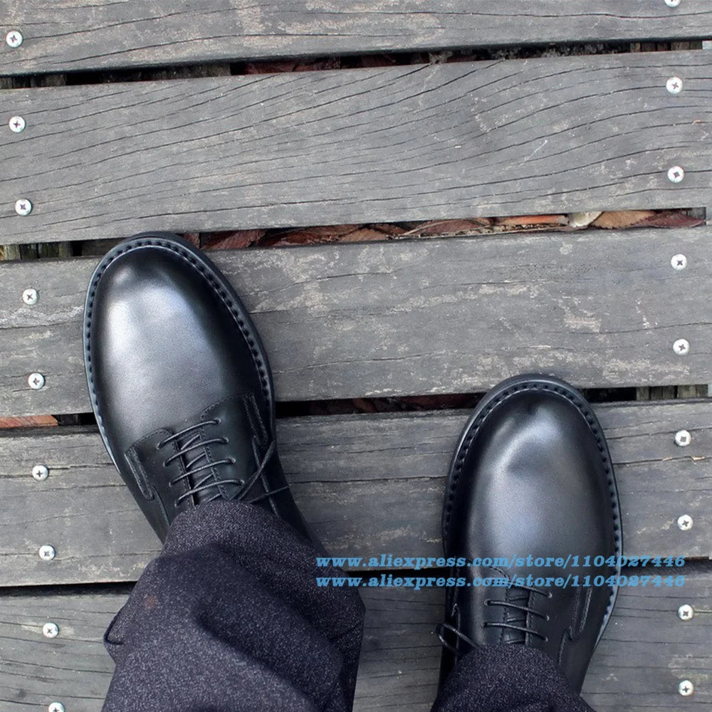 Chaussures Habillées Homme à Semelle Épaisse – Richelieus en Cuir à Lacets, Résistantes et Stylées, Fait Main, Look Tendance & Haut de Gamme
🚚 Livraison rapide en 8 à 12 jours ouvrés depuis la France FelizShop