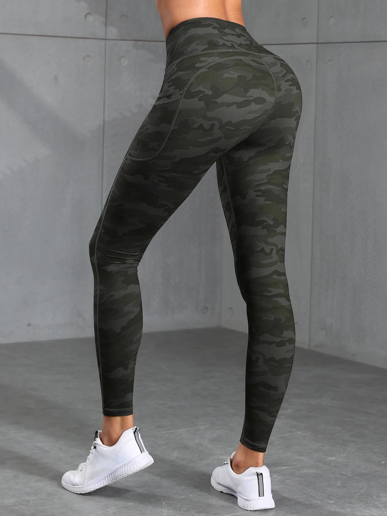 Leggings Femme Camouflage – Taille Haute avec Poche | Squat-Proof & Résistant
Tailles : S à XL
Matière : tissu stretch, résistant et opaque (squat-proof)
Coupe : taille haute, ajustée
Utilisation : running, fitness, yo FelizShop