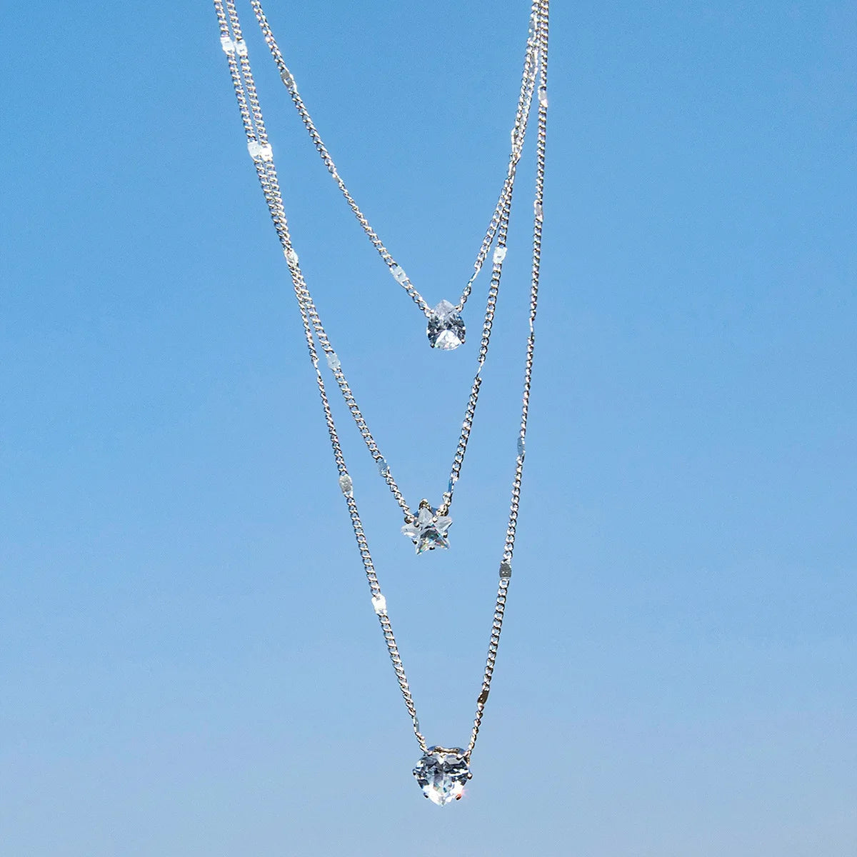 Collier pendentif tendance pour femme – Choker à chaînes multiples avec zircon brillant, bijou mode pour soirée, cadeau élégant.🚚 Livraison rapide en 8 à 12 jours ouvrés depuis la France FelizShop