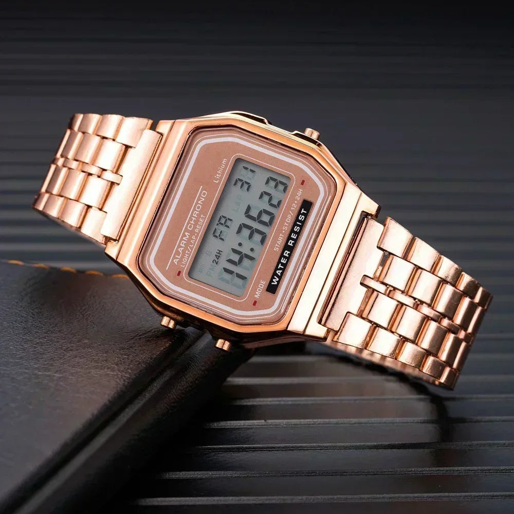 Montre Digitale LED 2025 – Sport & Waterproof – Unisexe, Style Moderne & Finition Dorée🚚 Livraison rapide en 8 à 12 jours ouvrés depuis la France FelizShop