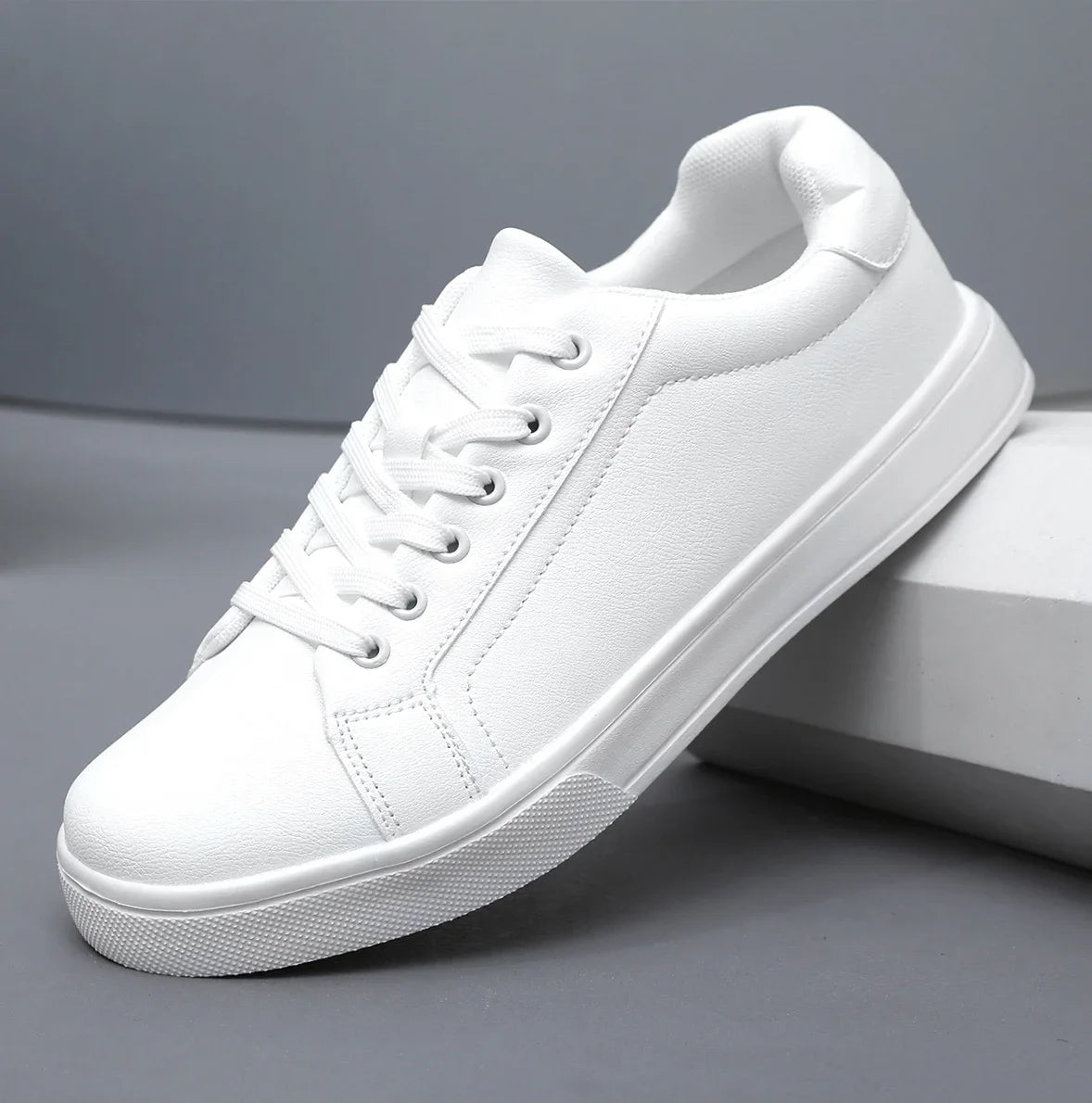 Baskets Homme 2025 – Chaussures Décontractées Légères et Confortables, Sneakers de Marche & Skate, Tendance Mode Extérieure
🚚 Livraison rapide en 8 à 12 jours ouvrés depuis la France FelizShop