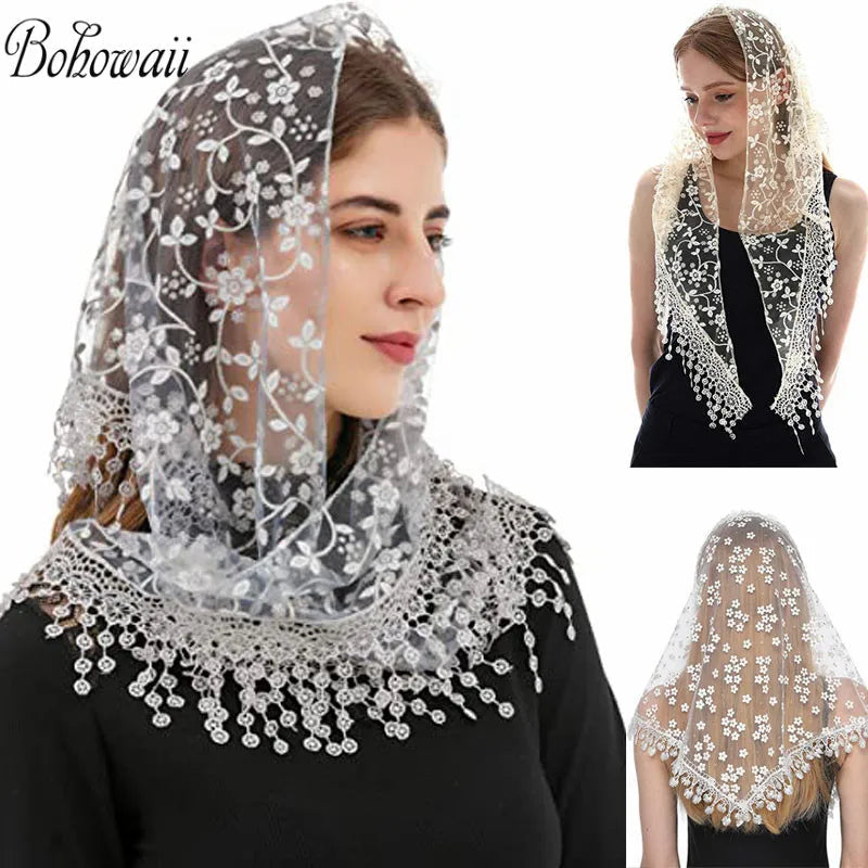 Foulard Femme BOHOWAII – Voile Dentelle Triangulaire Élégant
Dimensions : env. 140 cm x 90 cm x 90 cm (forme triangle)
Matériaux : tulle léger, dentelle brodée, voile doux et respirant
Style : bohème chic, musulman mo FelizShop