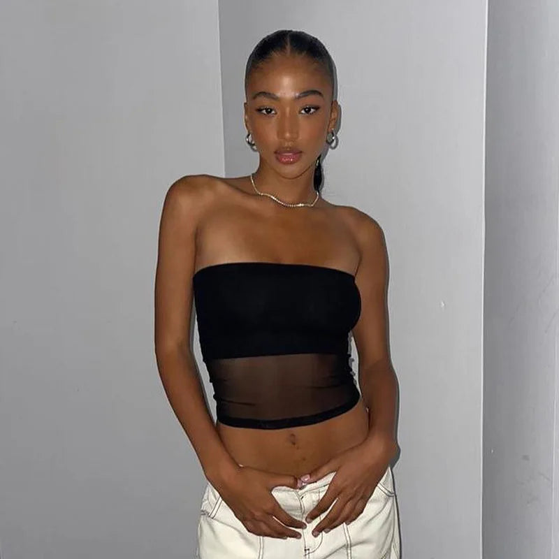 Crop Top Corset Mesh Noir Femme – Patchwork & Tube Top Sexy
Tailles : S à L
Matière : mesh léger, patchwork de tissus
Style : bustier tube, sans manches, épaules dénudées, coupe slim
Saison : été, streetwear
🚚 Li FelizShop