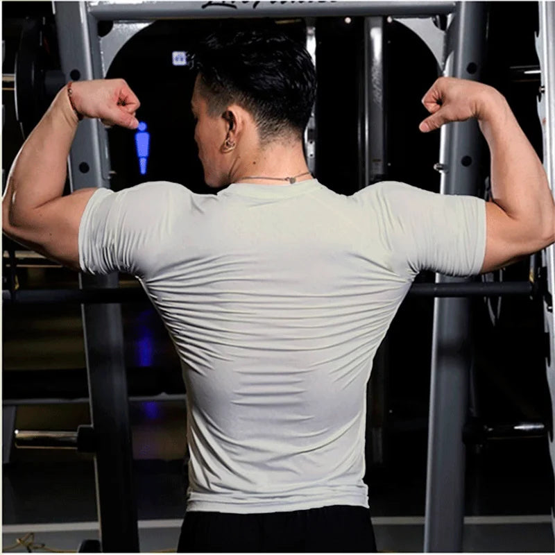 T-shirt Oversize Homme – Manches Courtes, Blanc, Séchage Rapide, Style Football & Gym, Compression Décontractée pour Sport et Streetwear🚚 Livraison rapide en 8 à 12 jours ouvrés depuis la France FelizShop