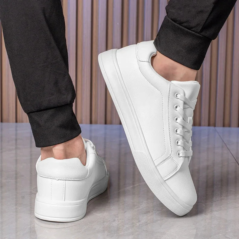 Baskets Homme 2025 – Chaussures Décontractées Légères et Confortables, Sneakers de Marche & Skate, Tendance Mode Extérieure
🚚 Livraison rapide en 8 à 12 jours ouvrés depuis la France FelizShop