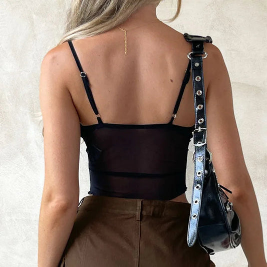 Crop Top Corset Noir Femme – Sans Manches, Dos Nu & Lacets
Tailles : S à L
Matière : tissu mesh léger, détails à lacets
Style : sexy et streetwear, dos transparent, coupe courte (cropped)
Saison : été 🚚 Livraison FelizShop