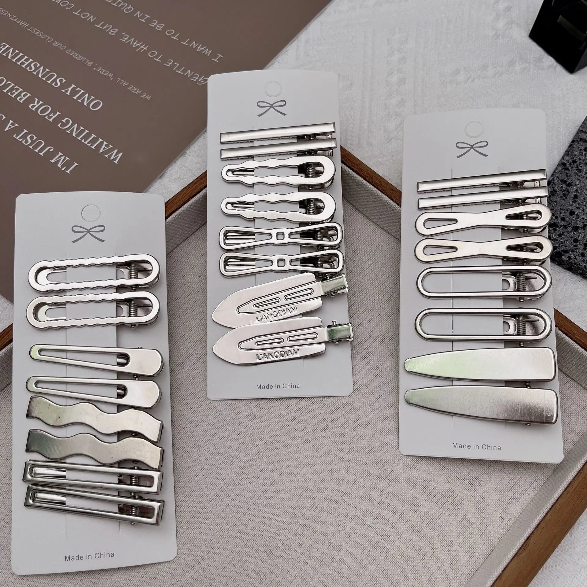 Lot de 8 Barrettes Cheveux Métal Argentées – Style Coréen & Géométrique FelizShop