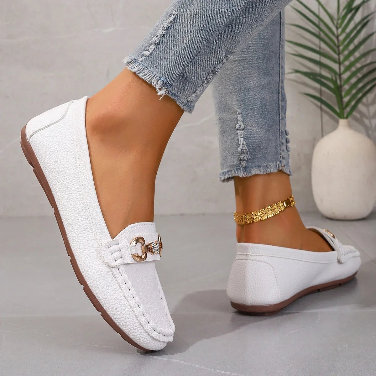 Chaussures Mary Jane Femme – Slip-On Décontractées – Ballerines Confortables à Bout Rond – Semelle Souple – Printemps/Automne 2025
🚚Livraison gratuite rapide et sécurisé FR - FelizShop