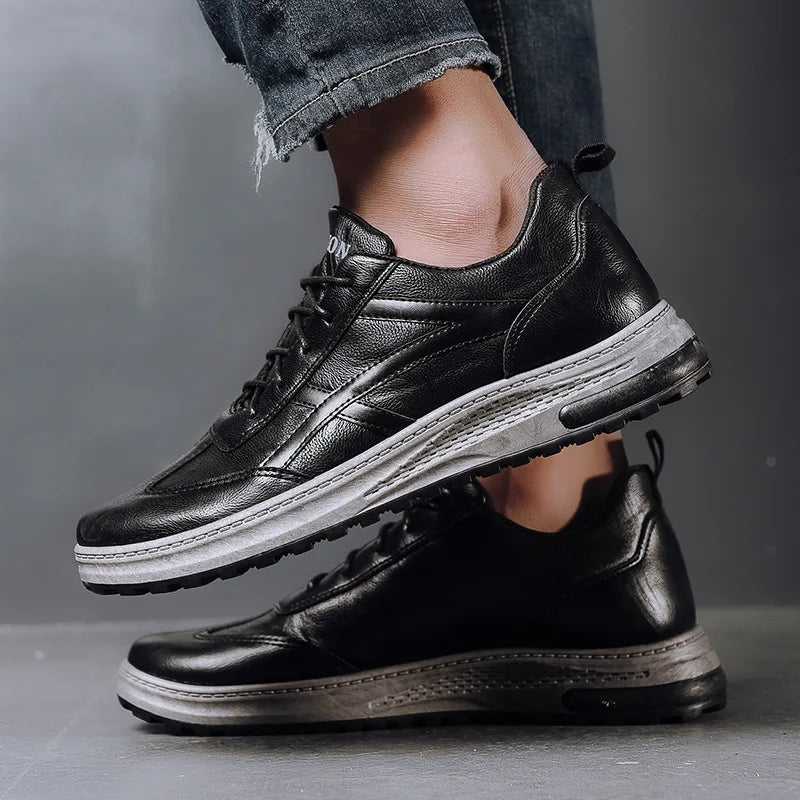 Sneakers en cuir PU pour homme — Chaussures business casual — Baskets respirantes d’extérieur — Mocassins mode pour homme — Chaussures de marche🚚 Livraison rapide FelizShop