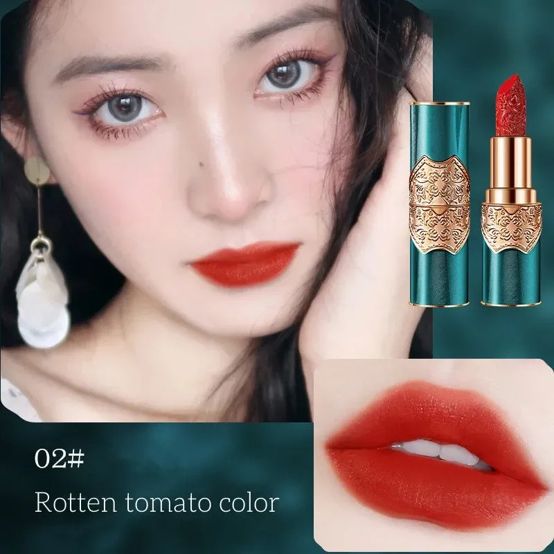 Rouge à Lèvres Gravé Rétro – Rouge Chinois Velours Mat | Waterproof, Non-Transfert & Édition Élégante🚚 Livraison rapide FelizShop