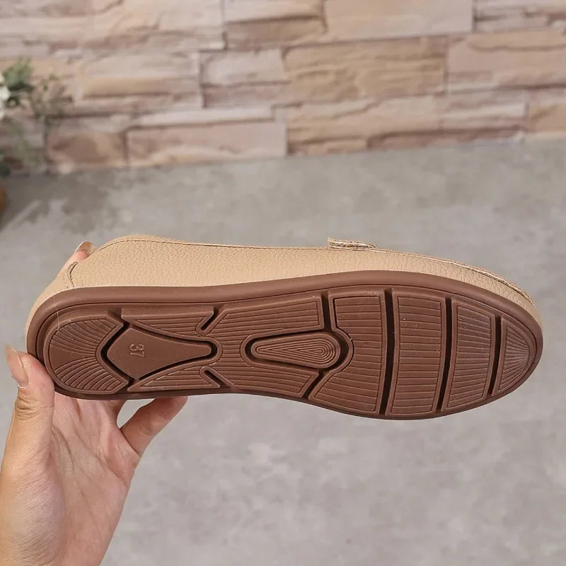 Chaussures Mary Jane Femme – Slip-On Décontractées – Ballerines Confortables à Bout Rond – Semelle Souple – Printemps/Automne 2025
🚚Livraison gratuite rapide et sécurisé FR - FelizShop