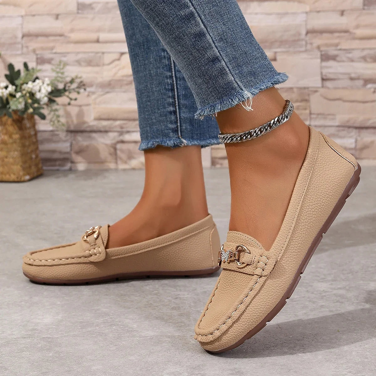 Chaussures Mary Jane Femme – Slip-On Décontractées – Ballerines Confortables à Bout Rond – Semelle Souple – Printemps/Automne 2025
🚚Livraison gratuite rapide et sécurisé FR - FelizShop
