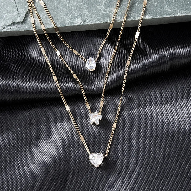 Collier pendentif tendance pour femme – Choker à chaînes multiples avec zircon brillant, bijou mode pour soirée, cadeau élégant.🚚 Livraison rapide en 8 à 12 jours ouvrés depuis la France FelizShop