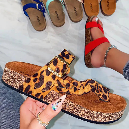 Sandales Femme Été 2022 – Claquettes Plates de Plage, Tongs Décontractées à Enfiler, Chaussures Légères pour l’Été🚚 Livraison rapide en 8 à 12 jours ouvrés depuis la France FelizShop