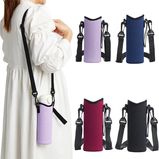 Housse isotherme en néoprène avec sangle — Étui portable pour bouteille d’eau 500 ml — Accessoire camping et sac à gourde sous vide
🚚 Livraison rapide en 8 à 12 jours ouvrés depuis la France FelizShop