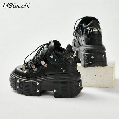 Bottines Gothiques Femme 2025 – Chaussures Noires Punk à Plateforme avec Détails Métal | Sneakers Rock Unisexes à Lacets
🚚 Livraison rapide en 8 à 12 jours ouvrés depuis la France FelizShop