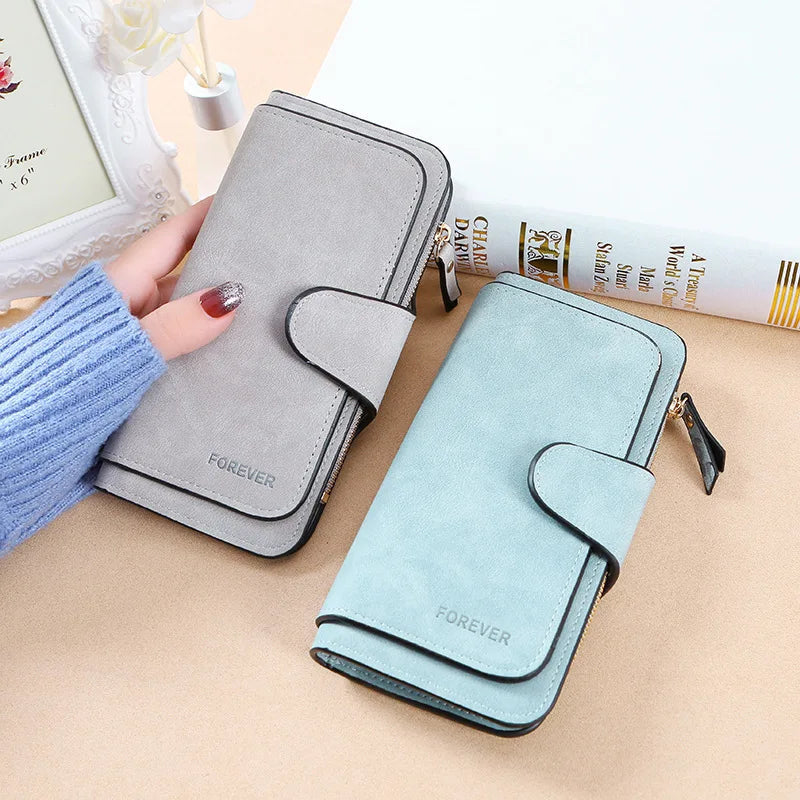 Portefeuille Femme Rose – Lettre Initiale | Compact, Stylé & Pratique🚚 Livraison rapide en 8 à 12 jours ouvrés depuis la France FelizShop