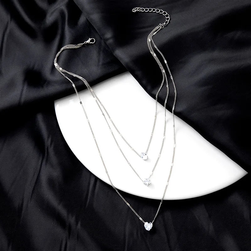 Collier pendentif tendance pour femme – Choker à chaînes multiples avec zircon brillant, bijou mode pour soirée, cadeau élégant.🚚 Livraison rapide en 8 à 12 jours ouvrés depuis la France FelizShop