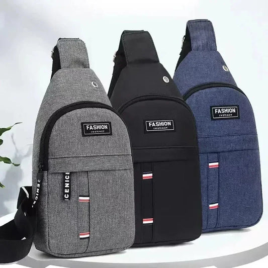 Banane Homme Imperméable – Grande Capacité & Sangle Ajustable
 env. 30 cm (L) x 15 cm (H) x 10 cm (P)
Matériaux : tissu Oxford imperméable + fermetures éclair renforcées
Capacité : plusieurs poches zippées pour té FelizShop