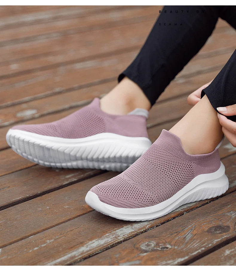 Baskets Montantes Unisexes 2023 – Sneakers Classiques en Toile Blanche | Confort, Style & Durabilité (35-44) 35 à 44🚚 Livraison rapide en 8 à 12 jours ouvrés depuis la France FelizShop