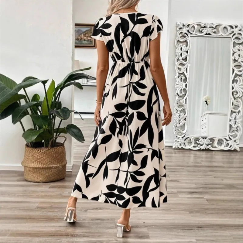 Robe Longue d’Été Femme 2025 – Imprimé Mode & Élégante
Tailles : S à XL
Longueur : longue (environ 130-140 cm)
Matière : tissu léger et fluide, idéal pour l’été
Style : imprimés tendance, parfaite pour fête FelizShop