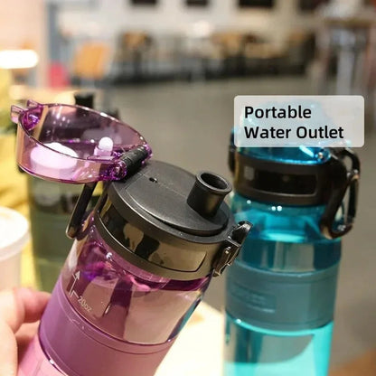 Gourde de sport 500 ml — Bouteille portable anti-fuite en plastique, avec filtre à thé — Pour voyage, salle de sport, fitness, extérieur — Gobelet transparent
🚚 Livraison rapide en 8 à 12 jours ouvrés depuis la FelizShop