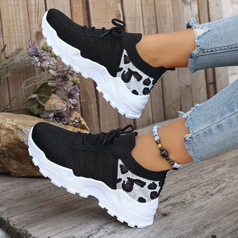 Baskets Femme 2025 – Sneakers Léopard Légères et Respirantes, Chaussures Décontractées pour Femme en Promotion
🚚 Livraison rapide en 8 à 12 jours ouvrés depuis la France FelizShop