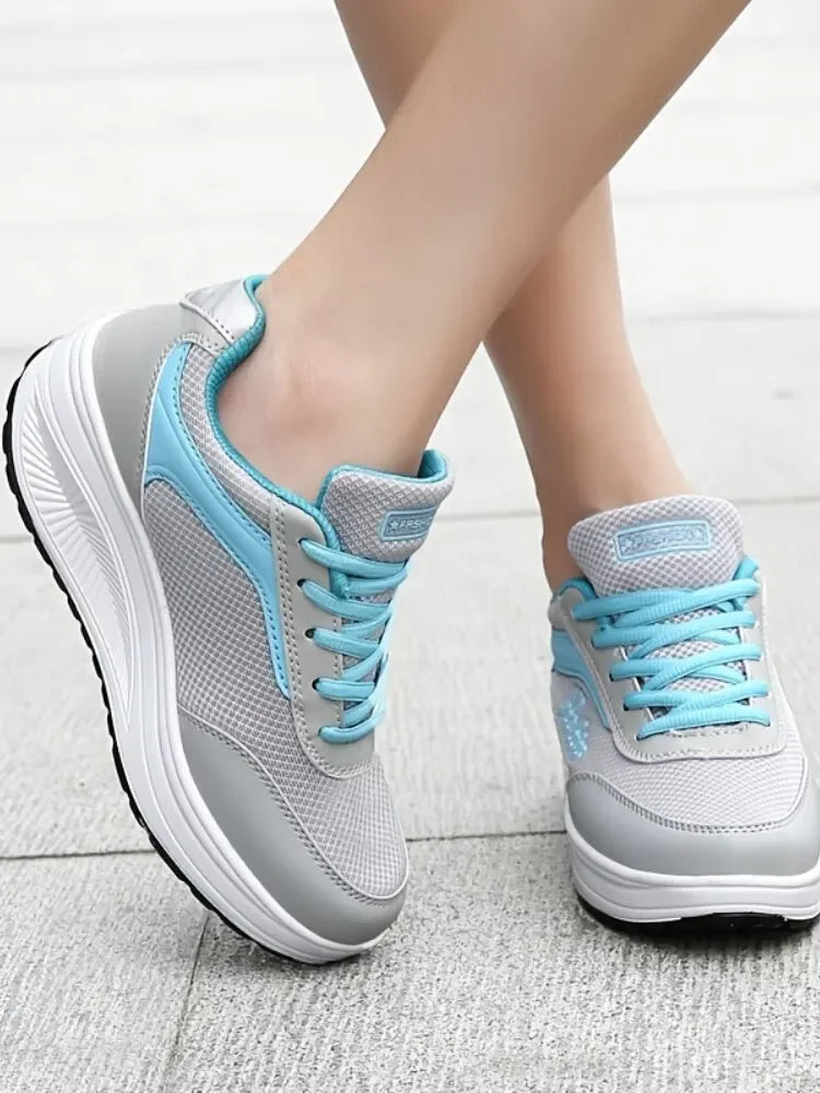 Baskets Femme Tendance – Chaussures Plates Confortables avec Semelle Épaisse | Grandes Tailles & Style Moderne
🚚 Livraison rapide en 8 à 12 jours ouvrés depuis la France FelizShop