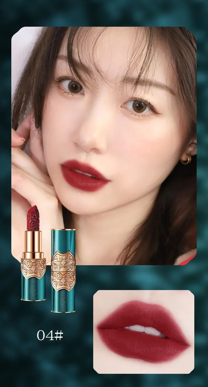 Rouge à Lèvres Gravé Rétro – Rouge Chinois Velours Mat | Waterproof, Non-Transfert & Édition Élégante🚚 Livraison rapide FelizShop
