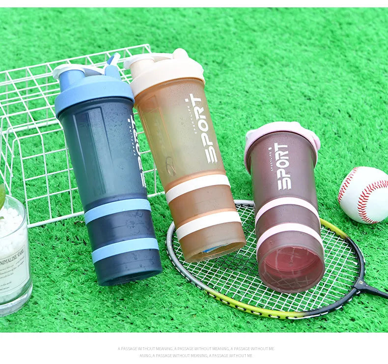 Gourde de sport 500 ml à 3 compartiments — Shaker à protéines, bouteille portable pour extérieur et voyage, anti-fuite, plastique sans BPA
🚚 Livraison rapide en 8 à 12 jours ouvrés depuis la France FelizShop