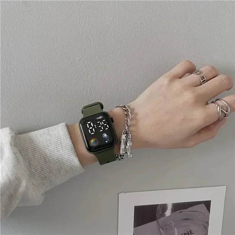 Montre sport LED tendance — Montre digitale homme rose, bracelet en silicone, style casual — Montre femme électronique🚚 Livraison rapide en 8 à 12 jours ouvrés depuis la France FelizShop