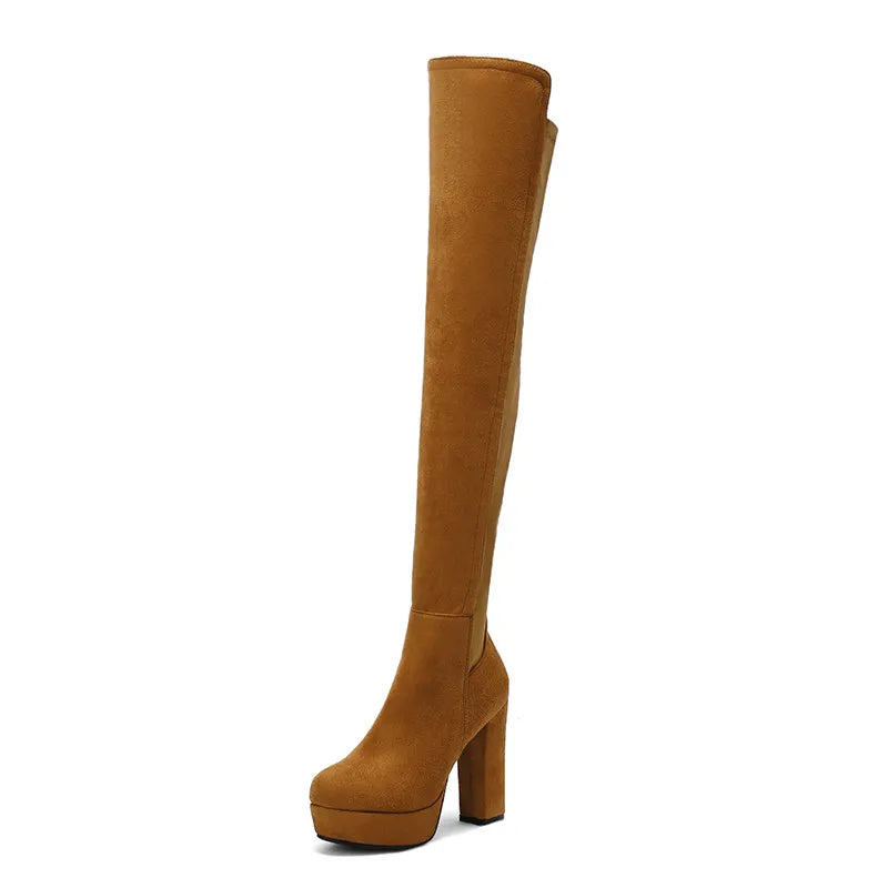 Cuissardes femme en suédine extensible – Talons hauts plateforme épais – Bottes slim au-dessus du genou – Automne / Hiver élégance & confort
🚚Livraison gratuite rapide et sécurisé FR FelizShop