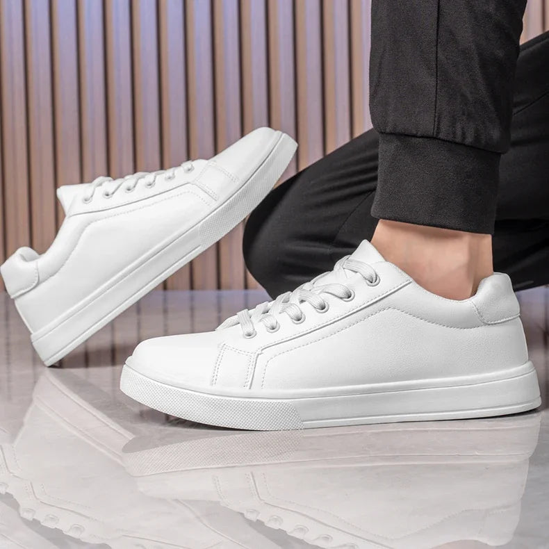 Baskets Homme 2025 – Chaussures Décontractées Légères et Confortables, Sneakers de Marche & Skate, Tendance Mode Extérieure
🚚 Livraison rapide en 8 à 12 jours ouvrés depuis la France FelizShop