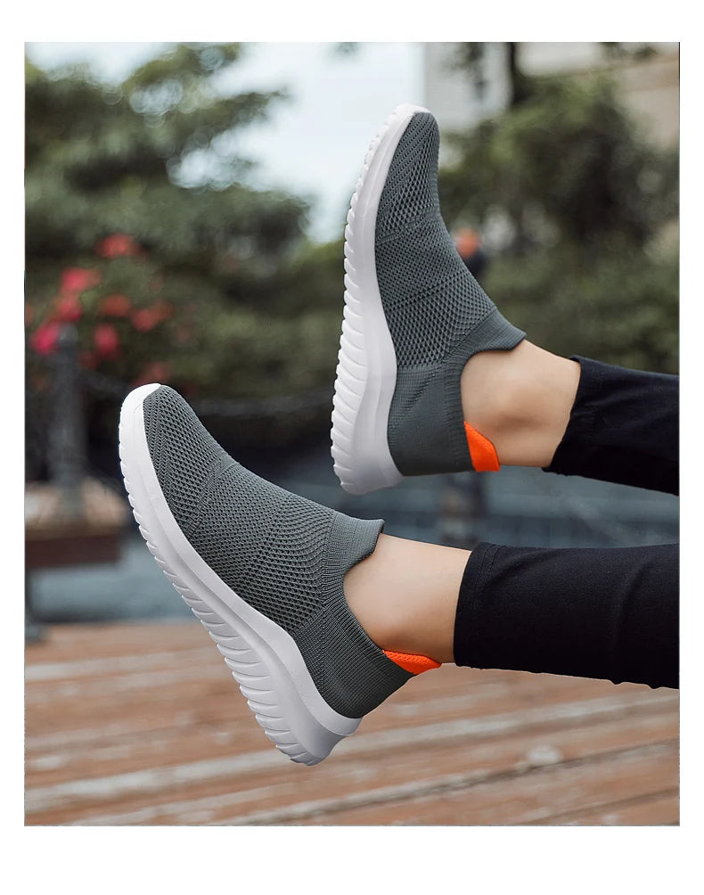 Baskets Montantes Unisexes 2023 – Sneakers Classiques en Toile Blanche | Confort, Style & Durabilité (35-44) 35 à 44🚚 Livraison rapide en 8 à 12 jours ouvrés depuis la France FelizShop