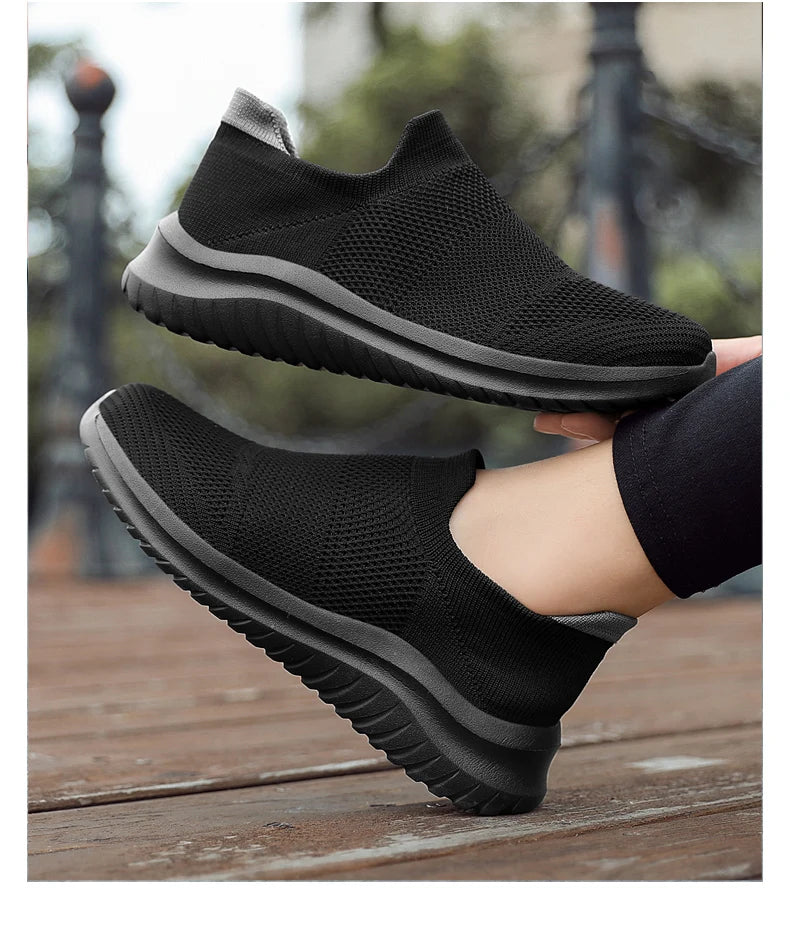 Baskets Montantes Unisexes 2023 – Sneakers Classiques en Toile Blanche | Confort, Style & Durabilité (35-44) 35 à 44🚚 Livraison rapide en 8 à 12 jours ouvrés depuis la France FelizShop