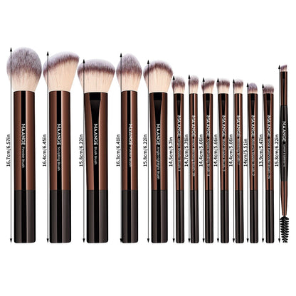 Pinceaux de maquillage professionnels pour une application parfaite et un rendu naturel des cosmétiques