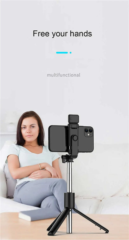 Perche à Selfie Bluetooth Portable avec Trépied – Télécommande Sans Fil, Lumière d’Appoint, Support Téléphone Rétractable et Extensible 🚚 Livraison rapide en 8 à 12 jours ouvrés depuis la France ou nos entrep FelizShop