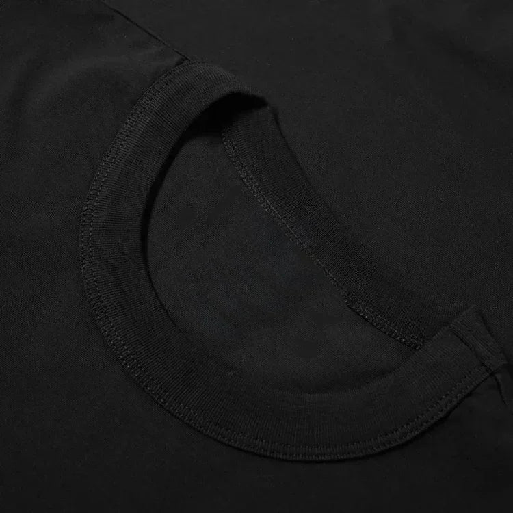 T-shirt Oversize Homme – Coton Haut de Gamme | Style Y2K & Graphique
Tailles : S à XXL – coupe ample oversize
Matière : 100 % coton doux et respirant
Style : manches courtes, imprimés graphiques tendance Y2K 🚚 Livra FelizShop