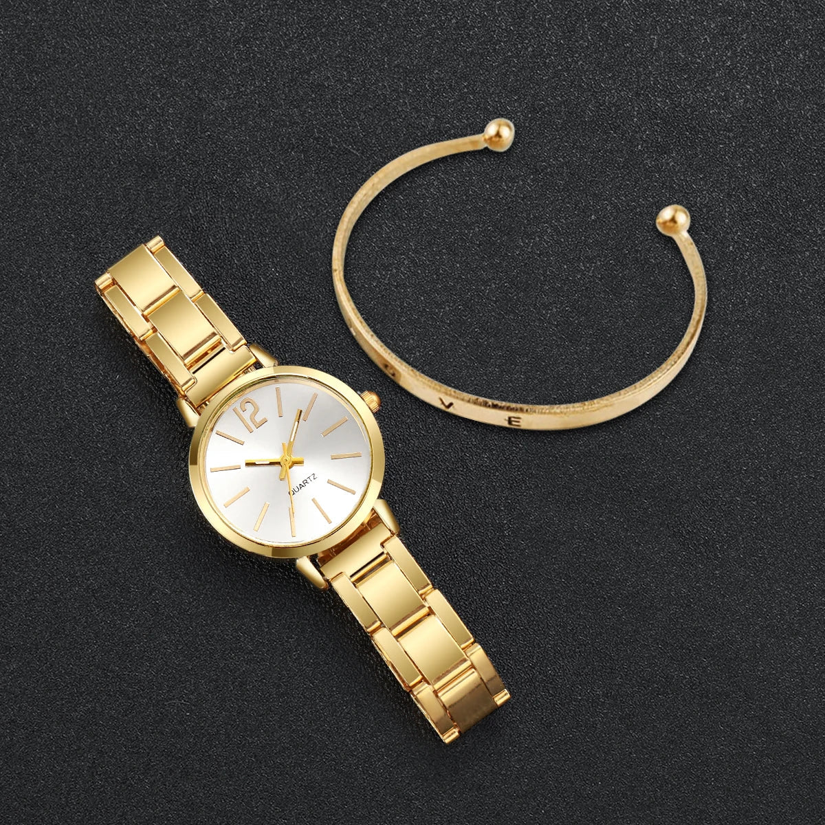 Montre Femme Élégante + Bracelet Love – Set 2 pièces – Style Chic & Minimaliste🚚 Livraison rapide en 8 à 12 jours ouvrés depuis la France FelizShop
