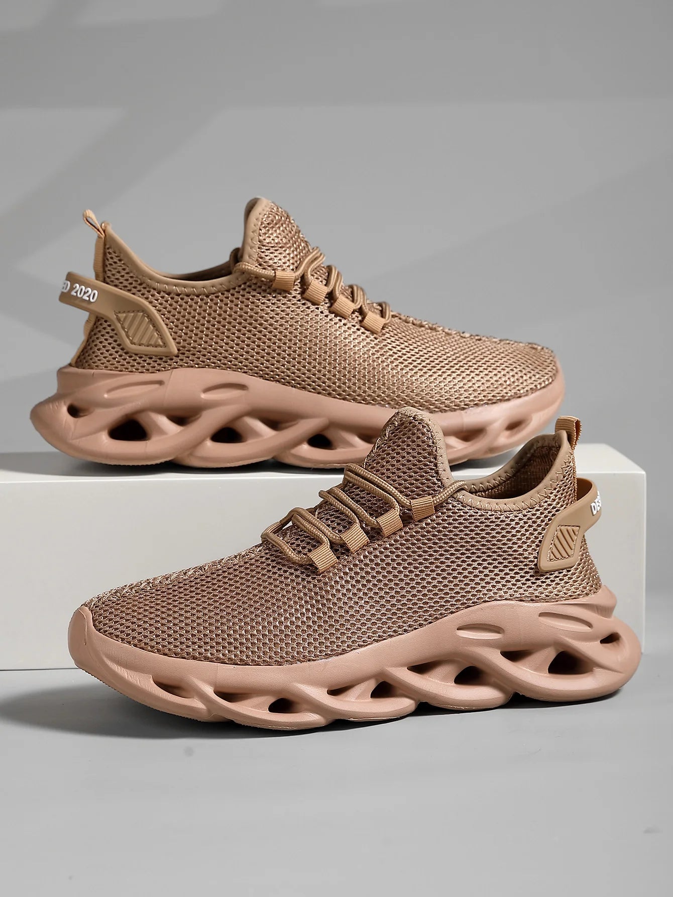 Chaussures de sport homme pour course et jogging — Sneakers décontractées noires ou marron — Mesh respirant, légères, absorption des chocs — Chaussures tennis et outdoor femme🚚 Livraison rapide en 8 à 12 jours o FelizShop
